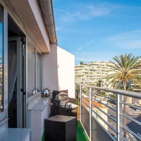 Appartamento Lovely Modern Floor In Just A Short Walk From Beaches And The Palais - 2399 Cannes